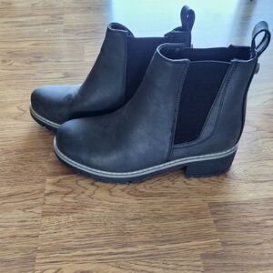 Seven7 Black Ankle Booties